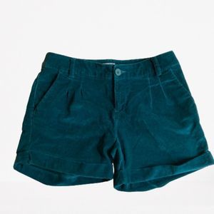 LCW Teen Green Holiday Winter Corduroy Shorts 12/13 y/o Girls 158cm
